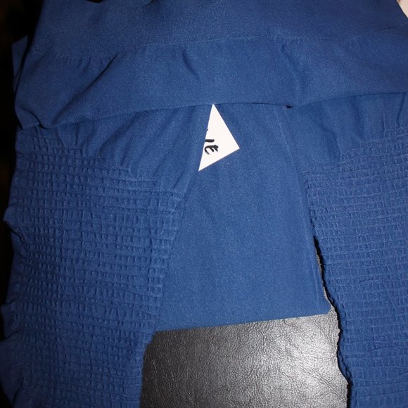 NWT MIZ MOTO DENIM SHADED NYLON SEAMLESS LEGGINGS - Picture 3 of 4